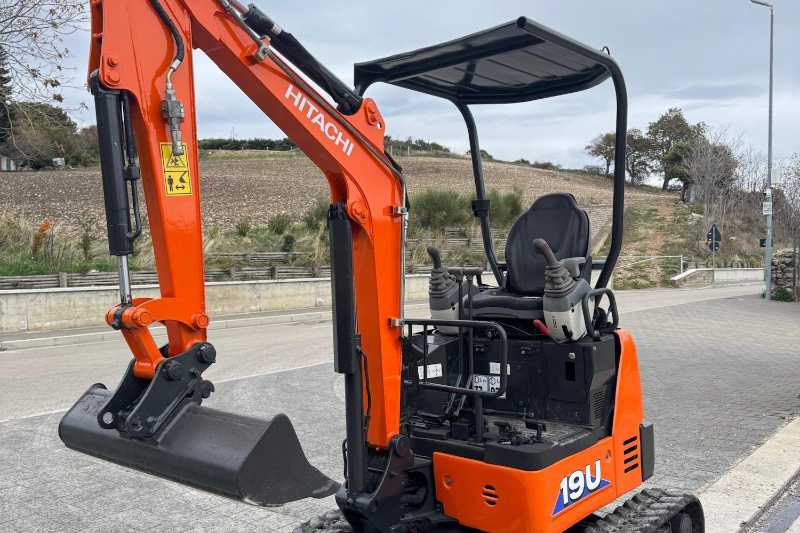 OmecoHub - Immagine HITACHI ZX19U-5A